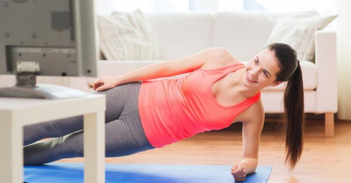 Упражнения для красивого пресса дома