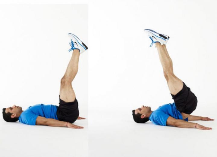 Обратные скручивания с жимом ногами вверх