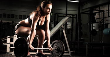 Круговая тренировка для девушек в тренажерном зале