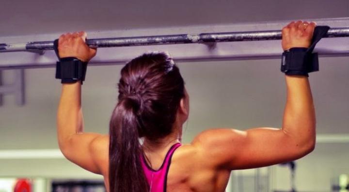 обратный хват на турнике