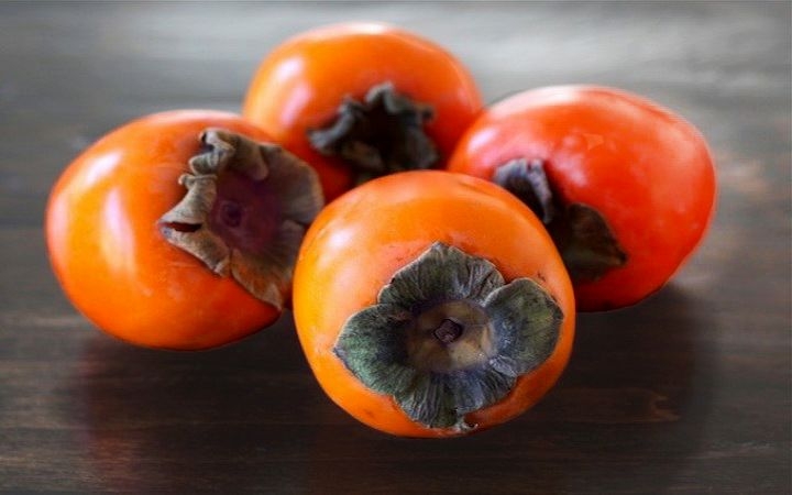 хурма калорийность в 1 штуке