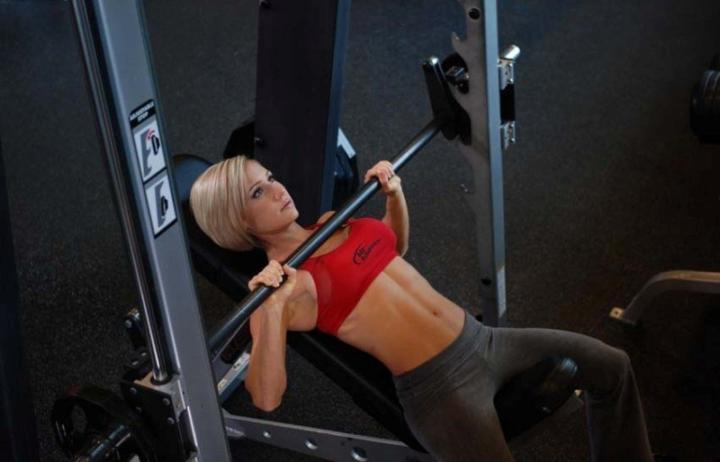 жим в смите